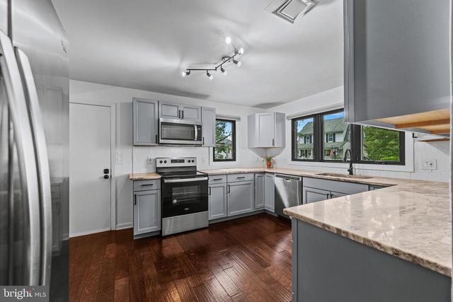 75 S COLONIAL AVE, Westminster, MD 21157