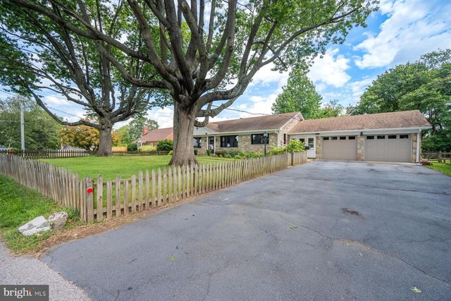 75 S COLONIAL AVE, Westminster, MD 21157