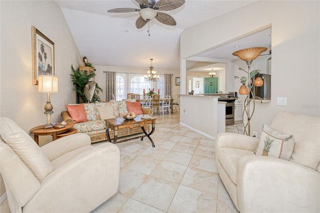 815 VIA FORMIA, Punta Gorda, FL 33950