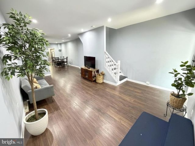 2127 W CAMBRIA ST, Philadelphia, PA 19132