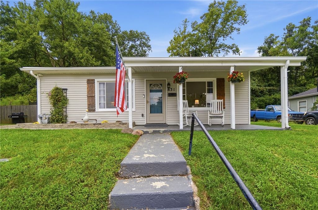831 Johnson Avenue, Miamisburg, OH 45342