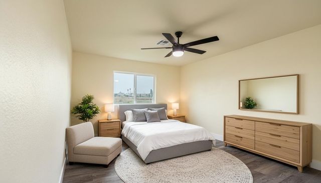 1676 W Putnam Avenue, Porterville, CA 93257