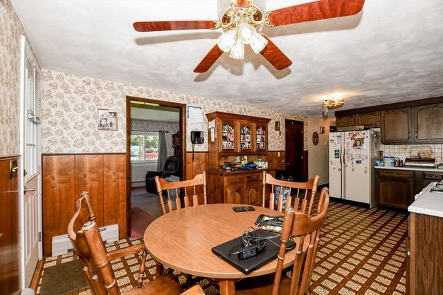 9 White Pine Ave, Wareham, MA 02576