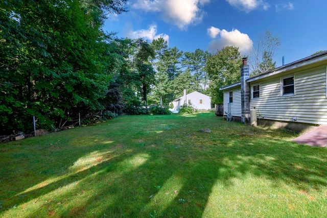 9 White Pine Ave, Wareham, MA 02576