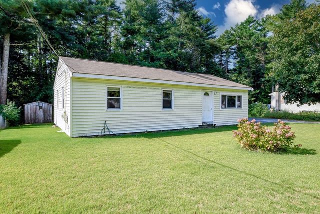 9 White Pine Ave, Wareham, MA 02576