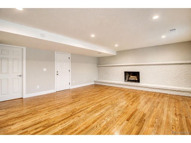 7197 S Fairfax Ct, Centennial, CO 80122