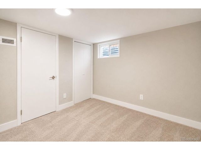 7197 S Fairfax Ct, Centennial, CO 80122