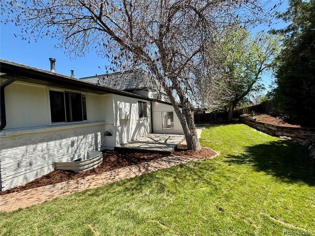 7197 S Fairfax Ct, Centennial, CO 80122