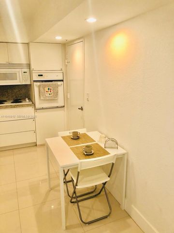 4001 S Ocean Drive 2H, Hollywood, FL 33019