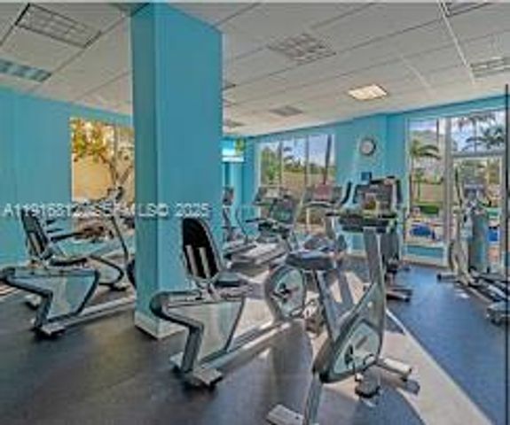 4001 S Ocean Drive 2H, Hollywood, FL 33019