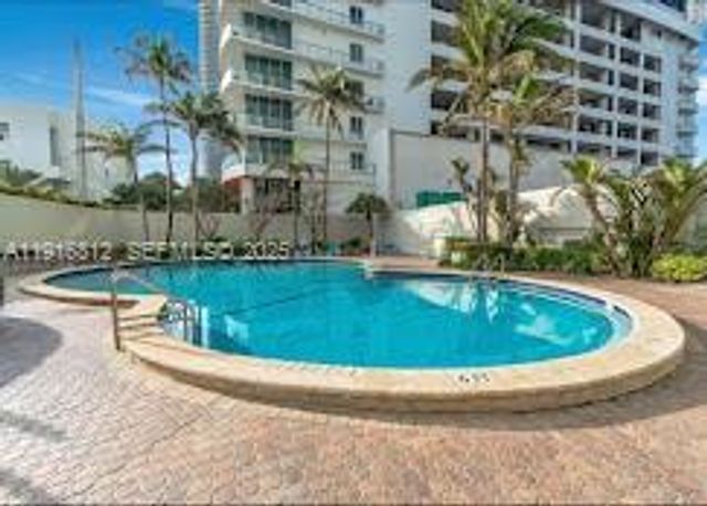 4001 S Ocean Drive 2H, Hollywood, FL 33019