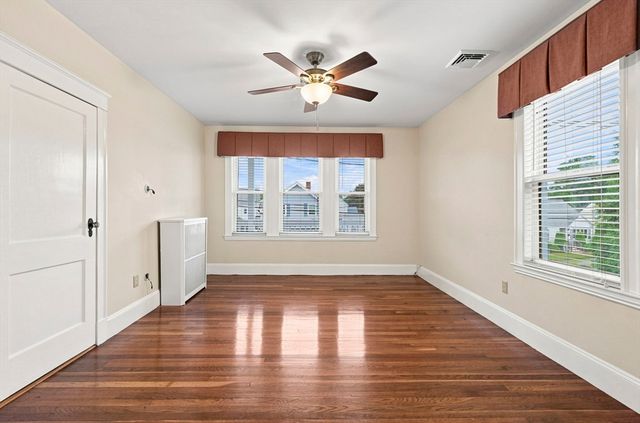 40 County St 2, Peabody, MA 01960