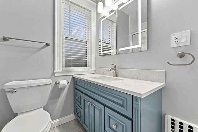 40 County St 2, Peabody, MA 01960