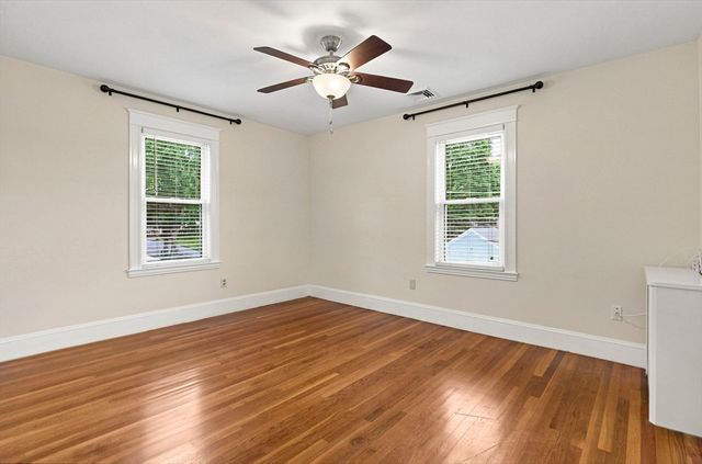 40 County St 2, Peabody, MA 01960