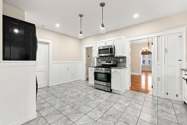 40 County St 2, Peabody, MA 01960