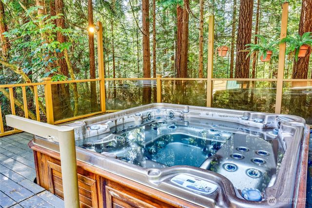 21988 Urdahl Road NW, Poulsbo, WA 98370