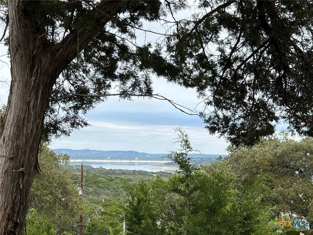 152 Mountainview Drive, Canyon Lake, TX 78133