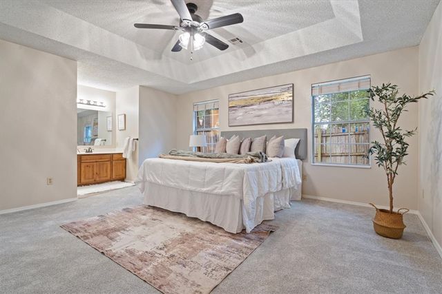 2436 W Twin Springs Street, Siloam Springs, AR 72761