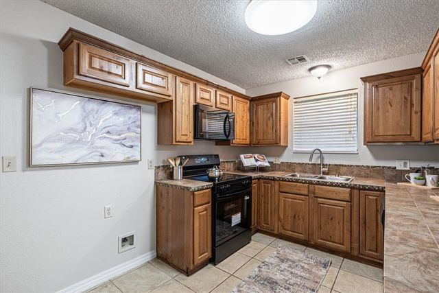 2436 W Twin Springs Street, Siloam Springs, AR 72761