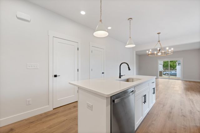 1323 Bradyville Pike Unit A, Murfreesboro, TN 37130