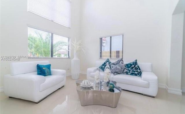 16588 SW 44 Street, Kendall, FL 33185