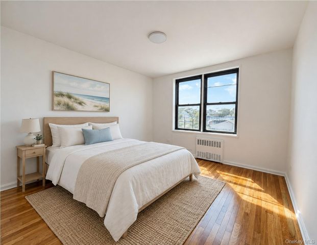 10-40 Neilson Street 3N, Far Rockaway, NY 11691