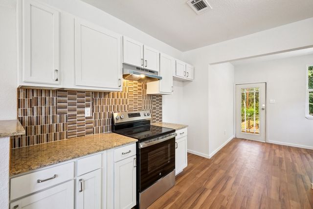 2019 Berwick Avenue, Dallas, TX 75203