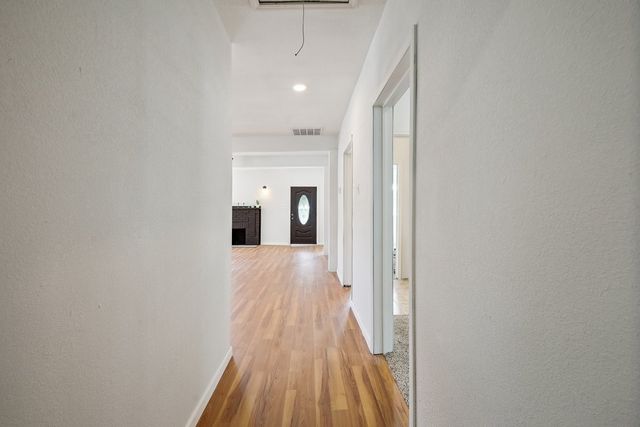 2019 Berwick Avenue, Dallas, TX 75203