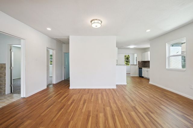 2019 Berwick Avenue, Dallas, TX 75203