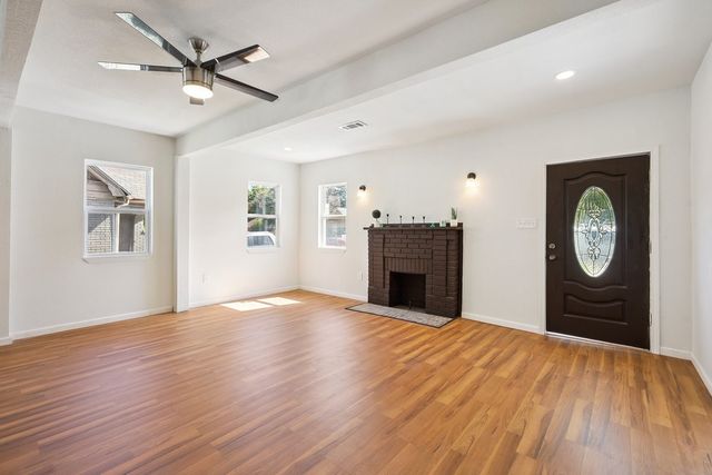 2019 Berwick Avenue, Dallas, TX 75203