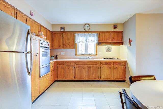 163-02 45th Avenue, Flushing, NY 11358