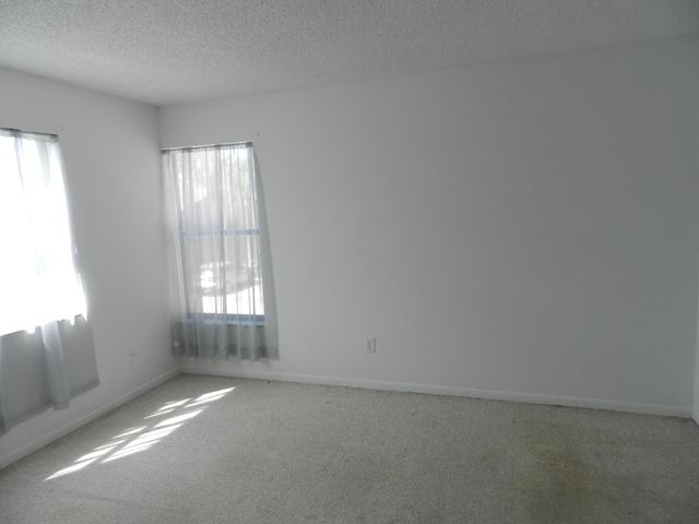 1110 E Lakeview Dr Drive E, Royal Palm Beach, FL 33411