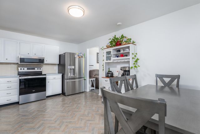 3684 Claredon Drive, Lexington, KY 40517