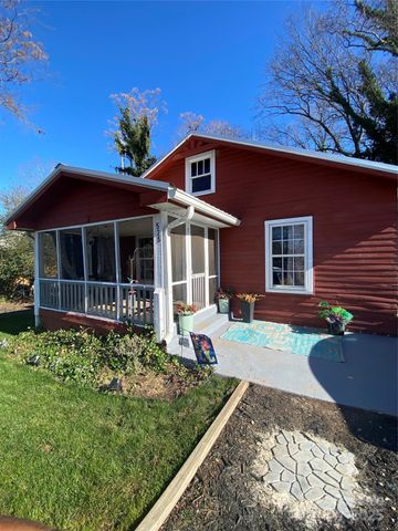 525 Park Drive, Statesville, NC 28677