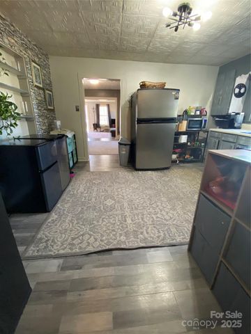 525 Park Drive, Statesville, NC 28677