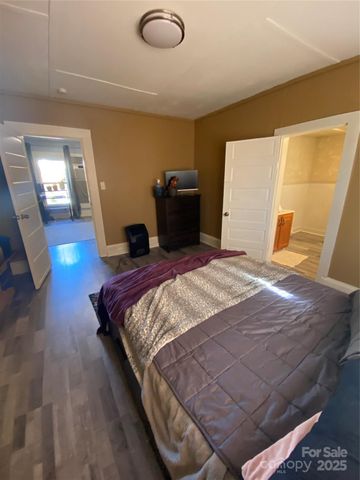 525 Park Drive, Statesville, NC 28677