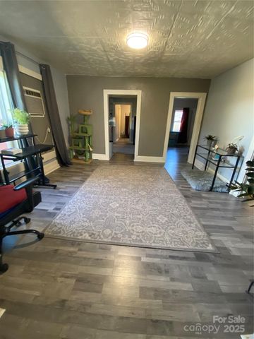 525 Park Drive, Statesville, NC 28677