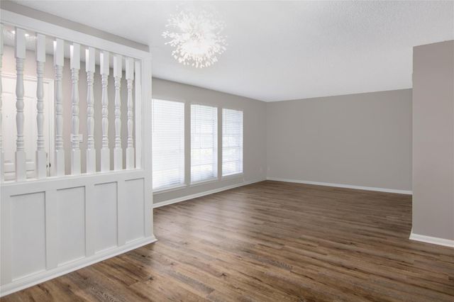 2320 Shadowdale Drive 296, Houston, TX 77043