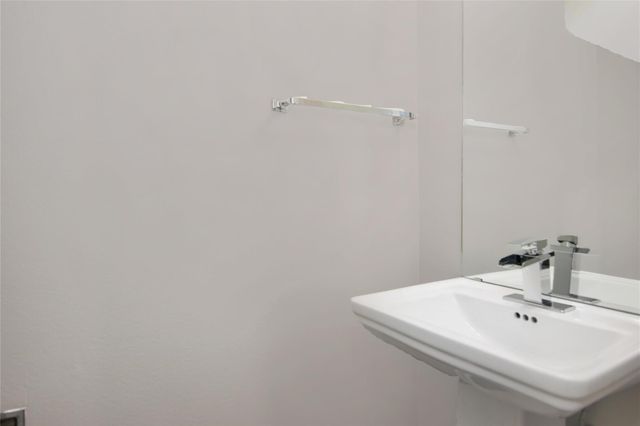 2320 Shadowdale Drive 296, Houston, TX 77043