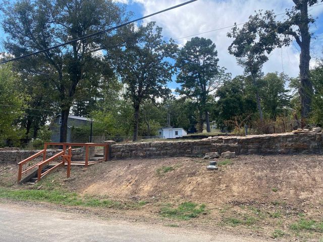 306 N 5th, Heber Springs, AR 72543