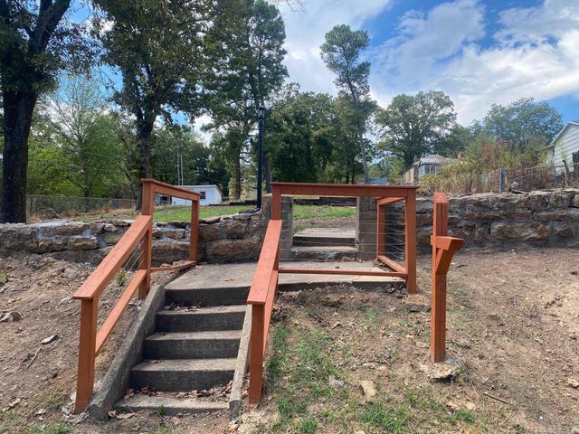 306 N 5th, Heber Springs, AR 72543