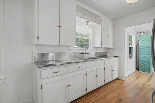 304 Foster Street, Tomball, TX 77375