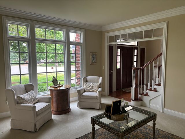 955 Harbor Town Court, Geneva, IL 60134