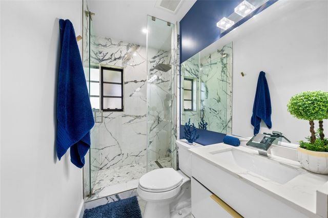 1100 Buchanan Street, Hollywood, FL 33019