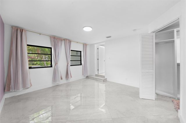 1100 Buchanan Street, Hollywood, FL 33019