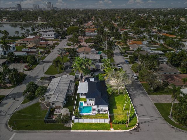1100 Buchanan Street, Hollywood, FL 33019