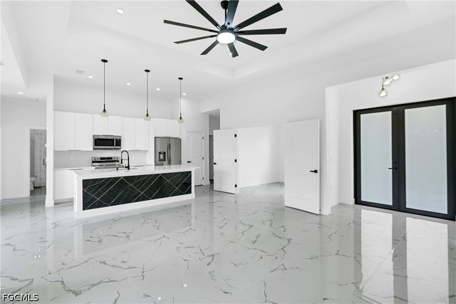 2503 41st ST W, Lehigh Acres, FL 33971