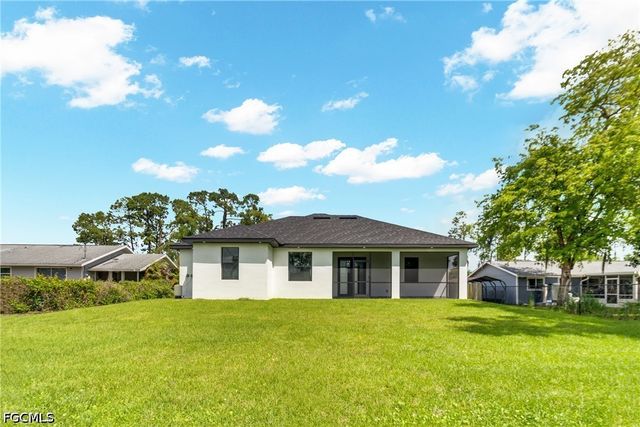 2503 41st ST W, Lehigh Acres, FL 33971