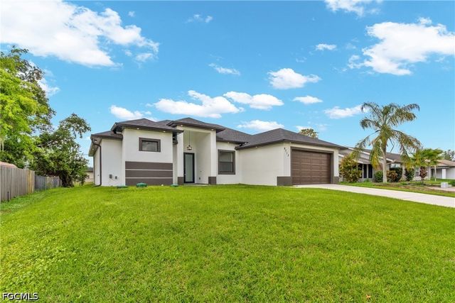 2503 41st ST W, Lehigh Acres, FL 33971