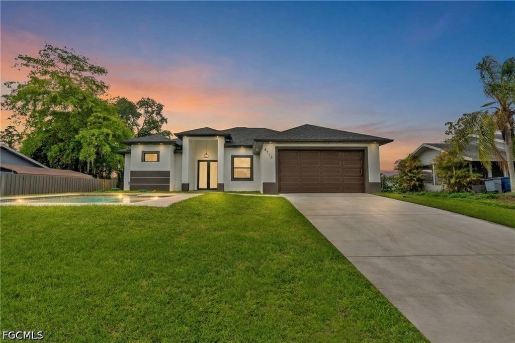 2503 41st ST W, Lehigh Acres, FL 33971